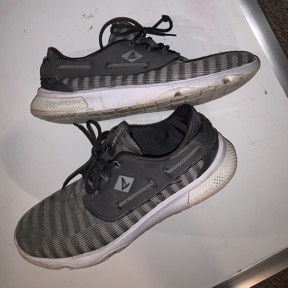 Sperry topside athletic shoe